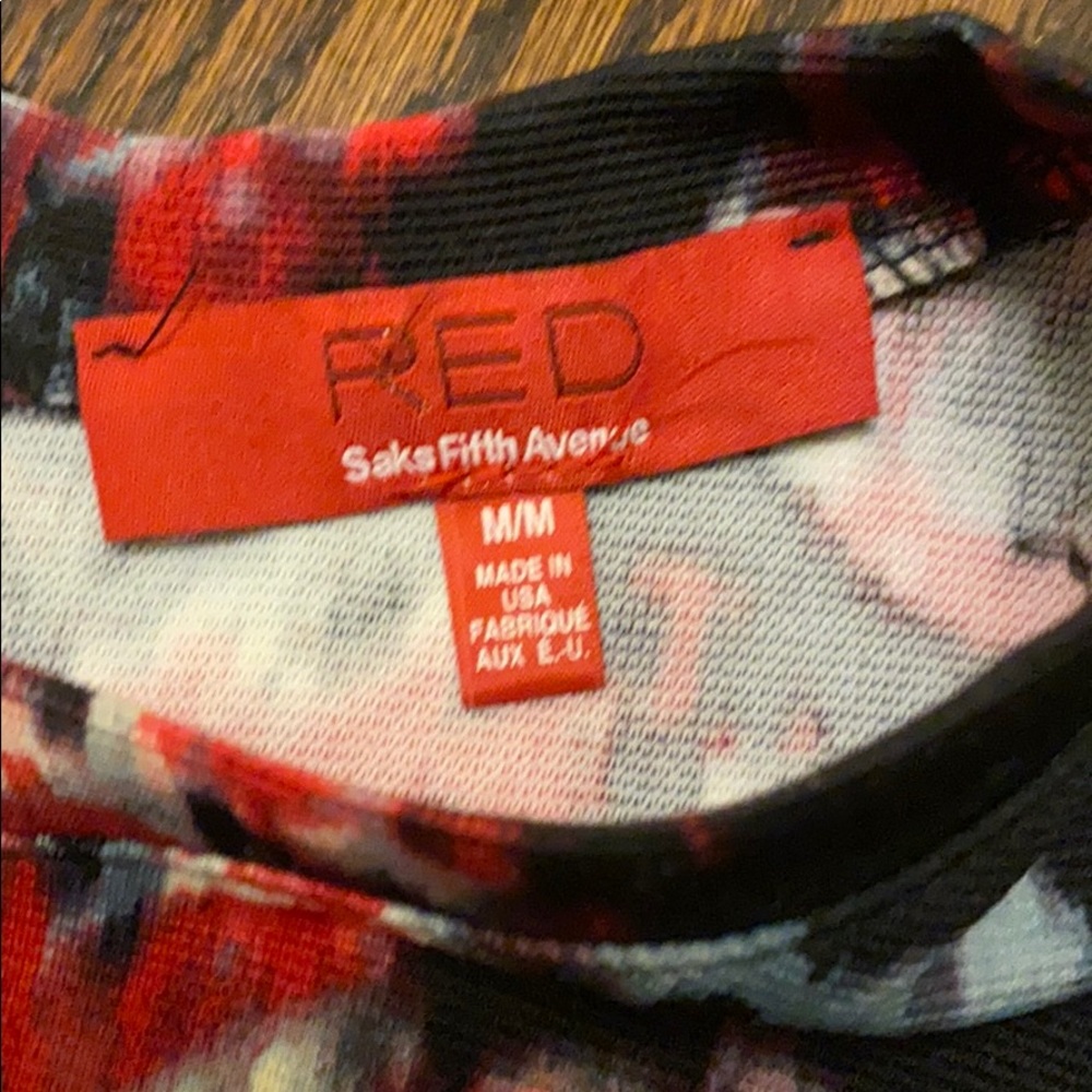 RED Saks fifth avenue crop top tank - Picture 3 of 3